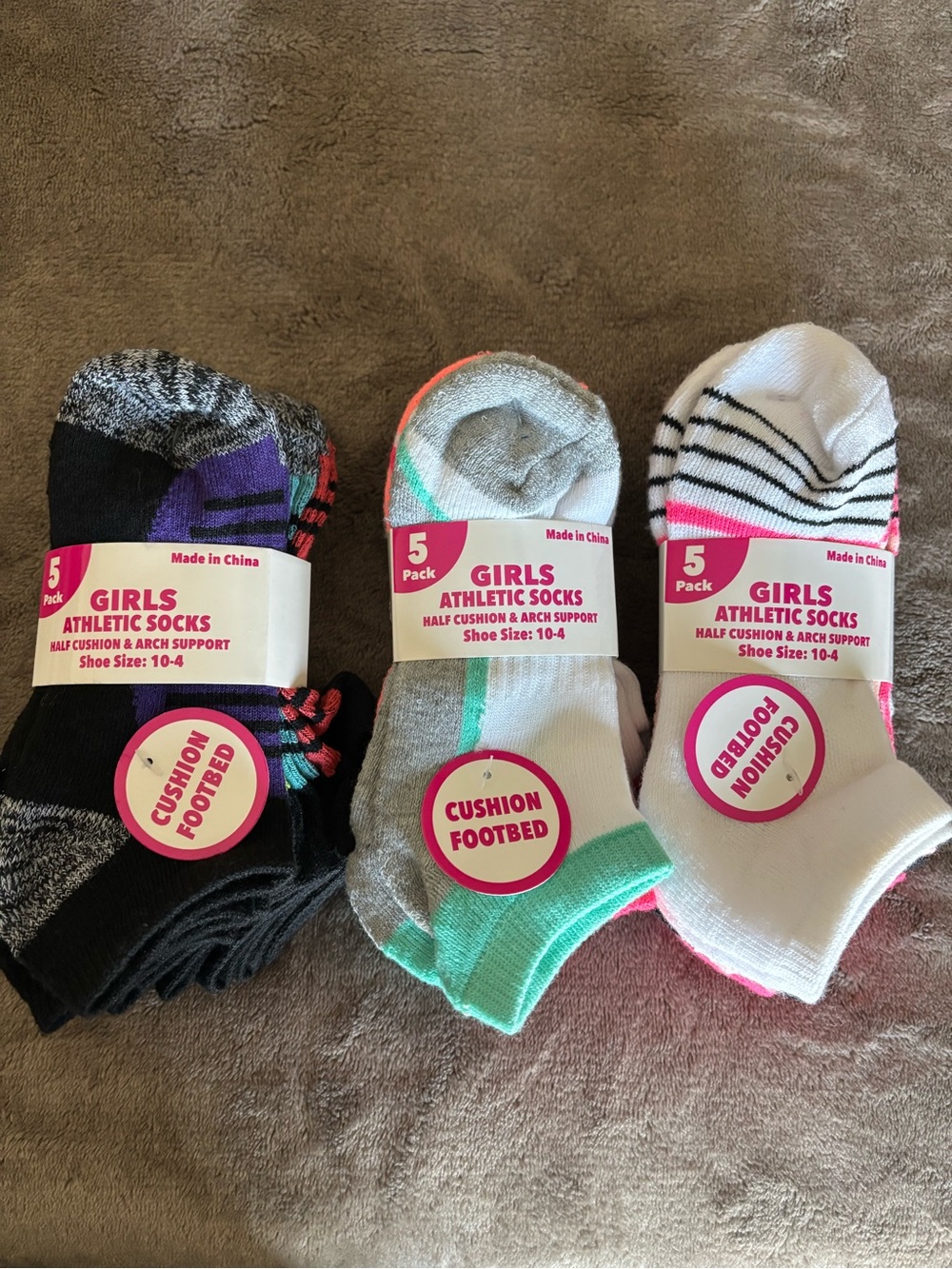 NWT - Girls Athletic Cushion Footbed Socks - 3x5 Packs (15 total pairs)